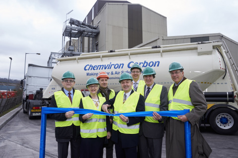 Cutting the ribbon at Chemviron Carbon’s new reactivation plant in the UK (Image courtesy of Edward Moss).