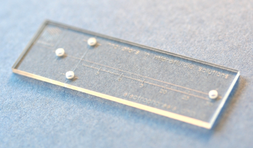 The glass Mitos Capillary Electrophoresis Chip A separates small quantities of biological molecules by capillary electrophoresis.