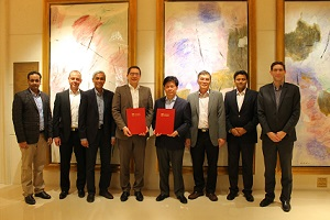 Scientists and experts from NTU and Camfil after signing the agreement. (Image: NTU, Singapore)