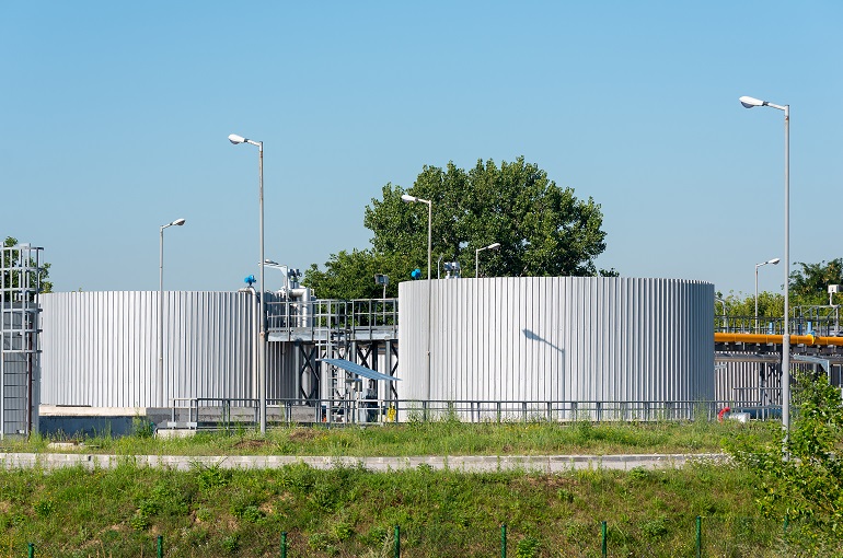 A small sewage treatment plant. (Deyana Stefanova Robova/Shutterstock)