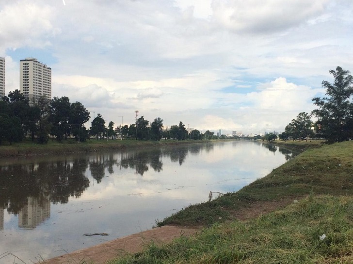 Part of São Paulo’s River Pinheiros in Brazil, where Next Filtration’s FOG Stop formulation has proved that it can make significant improvements to pollution.