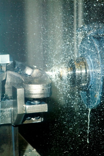 Figure 2: In manufacturing industry, oil mist arises during metal-cutting machining.