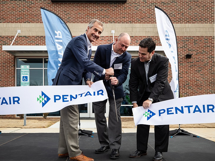 Pentair president and CEO John Stauch, Steve Risner senior director of Technology, and Phil Rolchigo, CTO, cut the ribbon at the opening of the company's new innovation centre in Apex, North Carolina (Photo: Pentair).