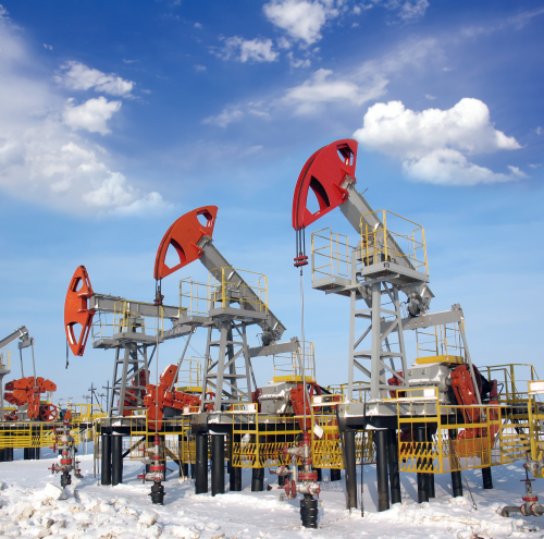 Los pozos de petróleo y gas a menudo tienden a estar en lugares aislados, en alta mar o en tierra.