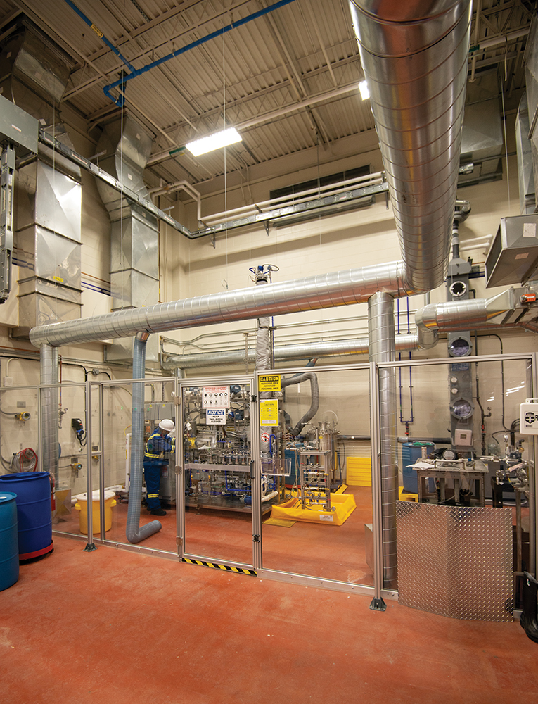 Forward Water’s pilot plant in Sarnia allows industrial clients to see the process in action. (Image: Grafiks Marketing and Communications & Western Sarnia-Lambton Research Park)