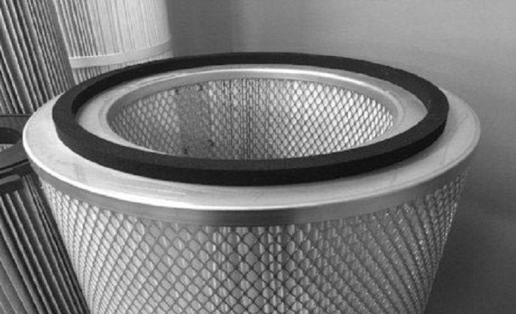 A dust cartridge.
