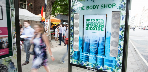 The Body Shop bus stop advertising highlights nitrogen dioxide removal. The campaign runs until 18 June.
