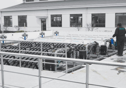 Disc filters allowed capacity expansion in the existing concrete chlorine basin footprint at Wuxi, China