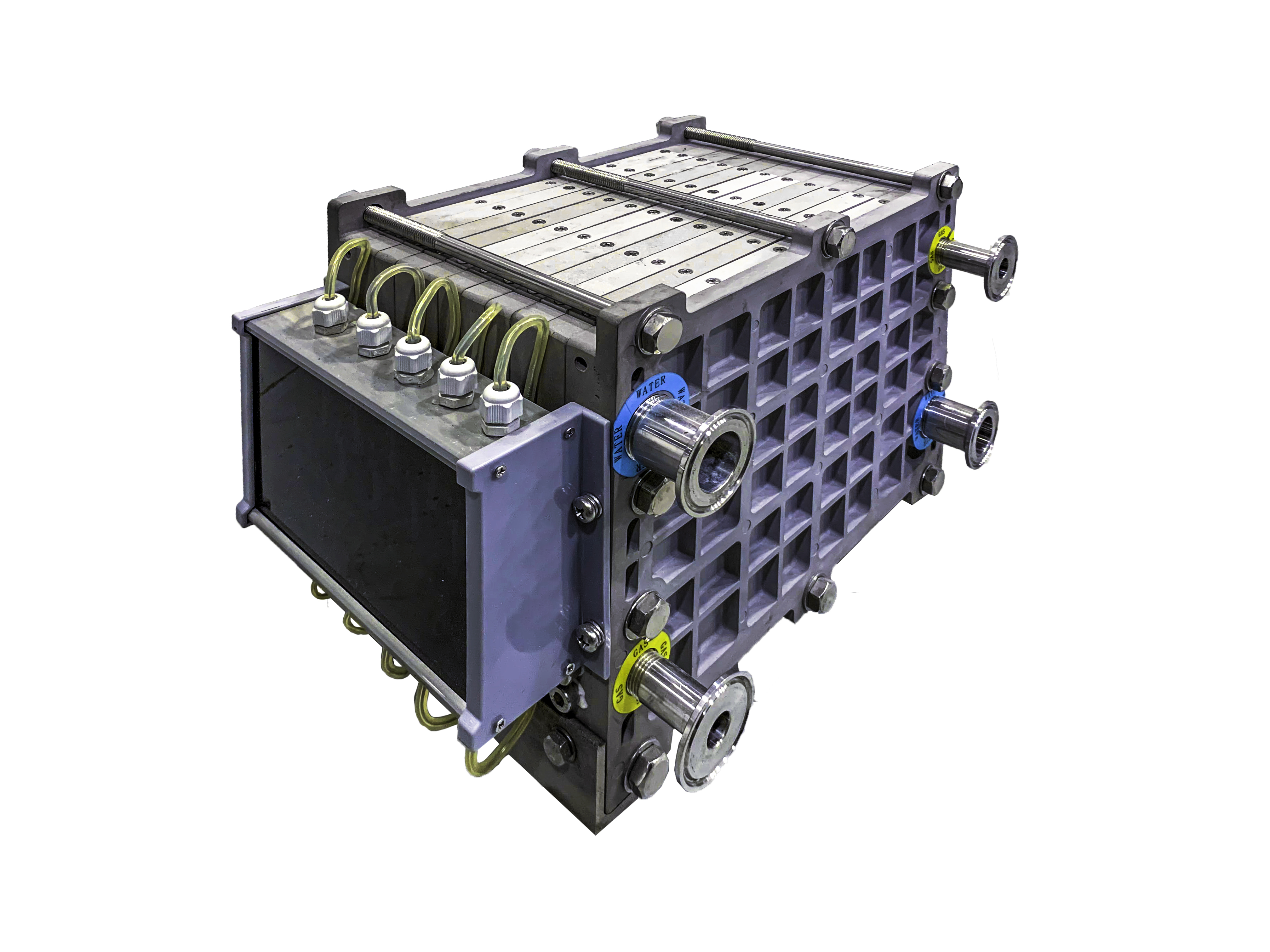 Ozopure’s technology uses flat plate reaction modules, avoids the use of glass and its end and middle plates boost robustness.