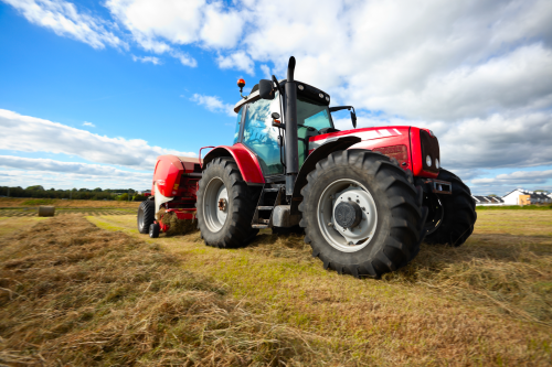 Filters can be fitted to agricultural tractors to protect the driver from soil particles.