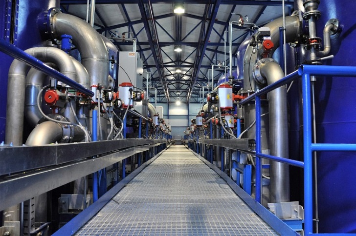 This water treatment facility can produce 17,000 m³/d of drinking water.