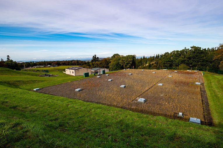 Castle Moffat WTW generates 750,000 kWh/annum, which is enough to power 2,416 homes.